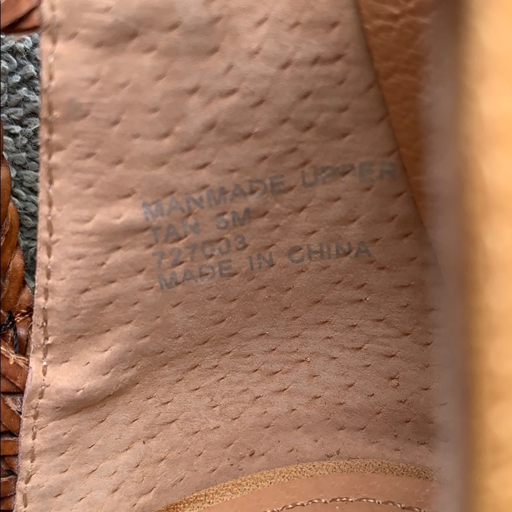 Shoes - Picture 7 of 7